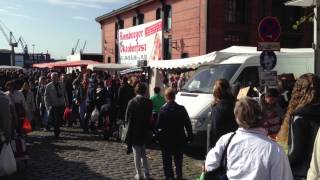 360 Grad Blick über den Hamburger Fischmarkt im Sonnenschein [upl. by Ahtekal286]