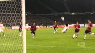 Shinji Okazaki Amazing Overhead Kick Goal 180212 [upl. by Chloette100]