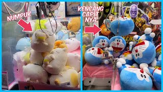 KELIHATAN NYA GAMPANG BANGET HUALIEN NIGHT MARKET  CLAW MACHINE  夾娃娃 [upl. by Atekan499]