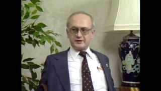 Former KGB Agent Yuri Bezmenov Explains How to Brainwash a Nation Full Length [upl. by Wolsky]