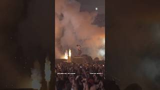 TRAVIS SCOTT INSANE CROWD IN LONDON travisscott playboicarti [upl. by Shelia]