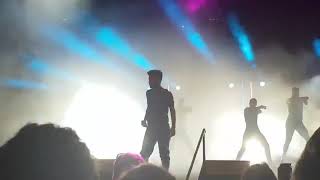 Coreografía de Agoney en quotWhere Have You Beenquot AgoneyTour Adeje Tenerife 111018 [upl. by Koetke]