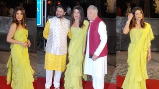 priyanka chopra with brother and parineeti dad at the engagement ceremony of Parineeti and Raghav❤️💃 [upl. by Izzy626]