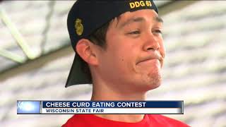 Joey Chestnut takes third place in Cheese CurdEating Championship at Wisconsin State Fair [upl. by Yenots]