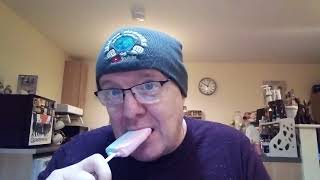 SWIZZELS DRUMSTICK SQUASHIES BUBBLEGUM FLAVOUR LOLLIES REVIEW [upl. by Ykciv]