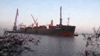 quotAlgoma Discoveryquot Strandung auf der Weser bei Brake 260909 [upl. by Nolyd]