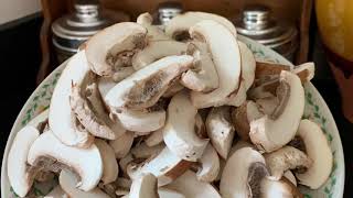 Comment cuisiner les champignons de Paris avec ail et persil [upl. by Svensen]