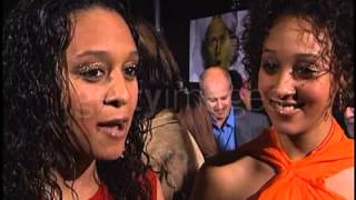 Tia And Tamera Mowry The Hot Chick hollywood Premiere arrivals 2002 [upl. by Muiram]