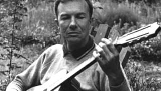 Shenandoah  Pete Seeger [upl. by Novello402]