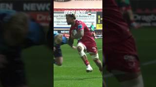 Vaea Fifita can’t be stopped 😤 rugby rugbyunion scarlets [upl. by Naletak]