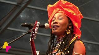 Fatoumata Diawara  Kanou Dan Yen  LIVE at Afrikafestival Hertme 2019 [upl. by Shaddock]