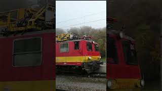 Bahnhof Lambach  ÖBB X 552 0192 Dieselhydraulischer Motorturmwagen [upl. by Enitsirhk]