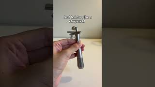 Which razor is easier to load blades into Safety Razor vs Leaf Shave [upl. by Tterb]