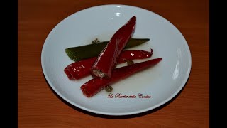 Antipasti Peperoncini Cornetti ripieni di Acciughe Salate Ricetta facile [upl. by Aitahs]