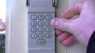 How to reset your garage door keypad pin number [upl. by Damalas]