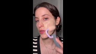 Foundation roller to avoid cakey makeup yes or no MireyaRios cakeymakeup cakeymakeuptips [upl. by Annael]