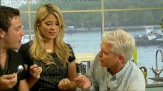 Gino DAcampo with Holly Willoughby  This Morning  8th June 2010 [upl. by Ecidnarb]