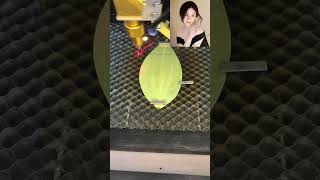 Yuan Shanshan leaf carving leaf carving leaf engraving machine stall entrepreneurship [upl. by Milissa]