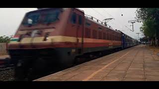 12084  Coimbatore  Mayiladuthurai Jan Shatabdi ExpressCBE  MV Running [upl. by Atinauj893]