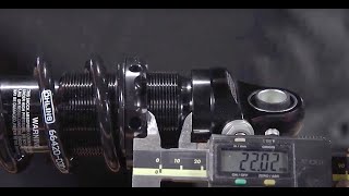 HarleyDavidson FLH Bagger Spring Options and Setup Calculator by Öhlins USA [upl. by Anahsal780]