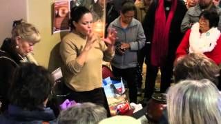 Bean Pot Demo with Therese TohtsoniPrudencio of Picuris Pueblo [upl. by Koenraad]