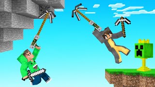 HUNTERS vs SPEEDRUNNERS With GRAPPLE HOOKS Minecraft [upl. by Noletta688]