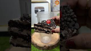 Chocolate cake shake 😍😍❤️❤️…shorts chocolate chocolateshake cake viralvideo kalpanaskitchen [upl. by Tnomed89]