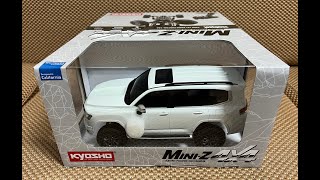 Mini Z 4×4 Toyota Land Cruiser 300 ZX Crawler [upl. by Danya]