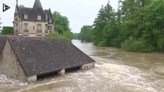 Images impressionnantes de la crue du Loing à Moret SeineetMarne [upl. by Haily]