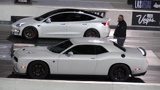 Hellcat vs Tesla  drag racing [upl. by Swiercz]