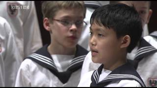 The Vienna Boys Choir  Schubert  Die Nacht amp Nachthelle [upl. by Asil]