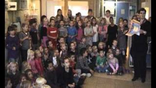 kinderboekenweek lied 2010 Thorbecke 3avi [upl. by Ahsinor368]