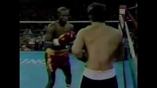 Pernell Whitaker Pro Debut v Ferrain Comeaux [upl. by Barret]