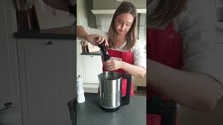 Soep van courgette komkommer en pastinaak met krokante spekjes 🥒🥓 foodie fritel soupmaker [upl. by Ayahsey]