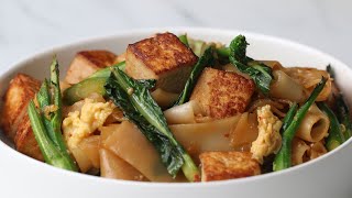 Vegetarian Pad See Ew [upl. by Hourigan]