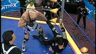 AAA Vampiro vs Konnan 20090315 hair vs hair of seconds [upl. by Tremayne]