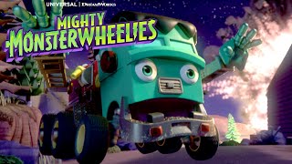 A Mighty Meteor Shower ☄️  MIGHTY MONSTERWHEELIES  Netflix [upl. by Steele458]