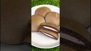 Bikin dorayaki Oreo isi cream stroberi shorts [upl. by Nnailuj]