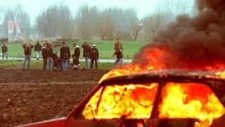 1997 De slag bij Beverwijk tussen hooligans van Ajax en Feyenoord [upl. by Frasch]