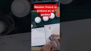 Tip para mantener la pintura acrílica fresca por más tiempo en el godete [upl. by Winonah]