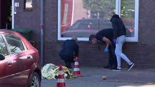 Buurt geschrokken na brute moord op 30jarige man in IJsselmonde [upl. by Lidaa269]