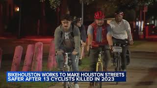 Houston cyclists plead next mayor for more bike lanes [upl. by Raseac]