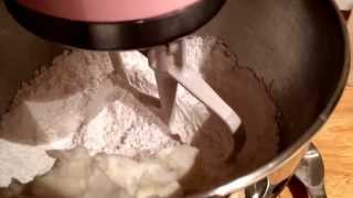 How to make Buttercream Wilton Cake Decorating Basics [upl. by Ellered640]