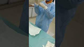 محاضرة تقنى  surgical glove and gowning technique  open methodدولاء السيدالفرقةالثانية6112020 [upl. by Ozneral425]