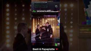 Papaplatte amp BastiGHG gewinnen das Beste Streamer Duo auf den Streamawards ❤️❤️❤️ [upl. by Akeim]