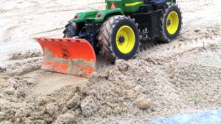 JD 9530 und Case Vibromax am planieren und walzen [upl. by Haelak582]