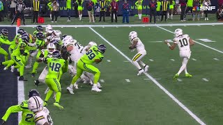 Josh Jacobs 1yard TD run caps Packers gameopening drive on SNF [upl. by Eenimod757]