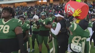 Texas High School Playoffs DeSoto beats Southlake Carroll [upl. by Asyram]