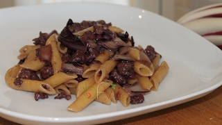 PENNE CON RADICCHIO SALSICCIA E TALEGGIO  Buono Facile Veloce [upl. by Angadresma]