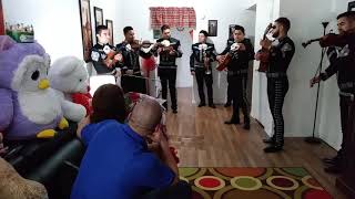 Serenata sorpresa de cumpleaños a mi esposa [upl. by Aynad]